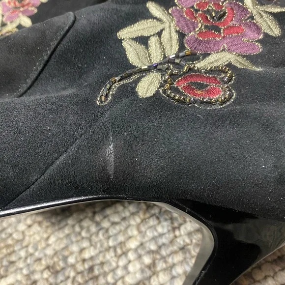 Black Floral Embroidered Heeled Boots - Picture 8 of 9
